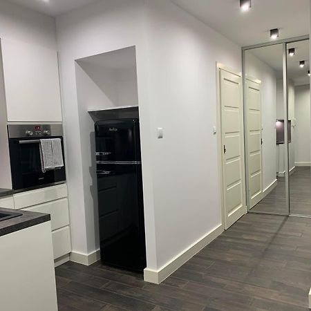 Apartament Jędrzejów エクステリア 写真
